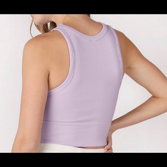 High neck crop top - Picture 2 of 2